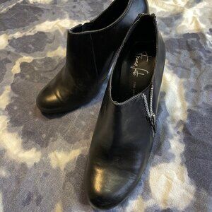 Franco Sarto A Stage Bootie sz 7 UGC